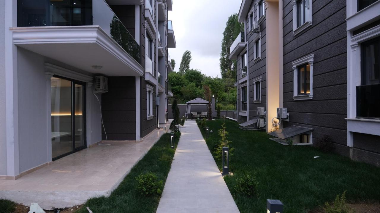 Flower City Suits Aparthotel Yalova  Exteriör bild