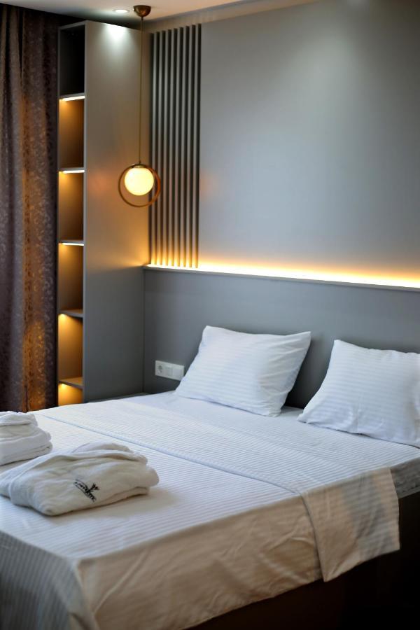 Flower City Suits Aparthotel Yalova  Exteriör bild