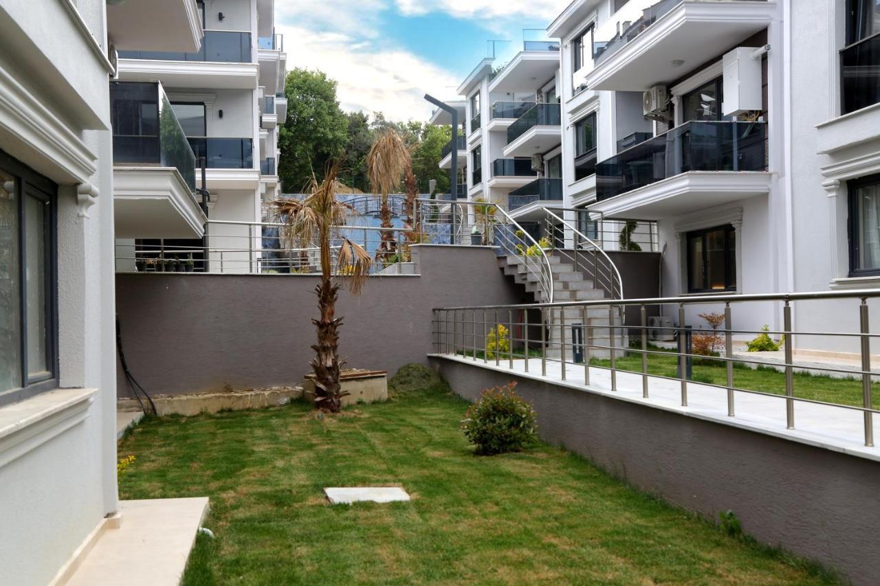 Flower City Suits Aparthotel Yalova  Exteriör bild