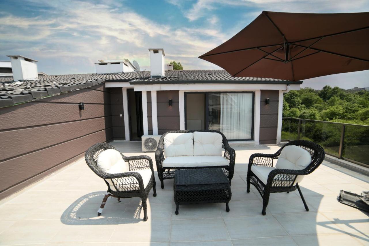 Flower City Suits Aparthotel Yalova  Exteriör bild
