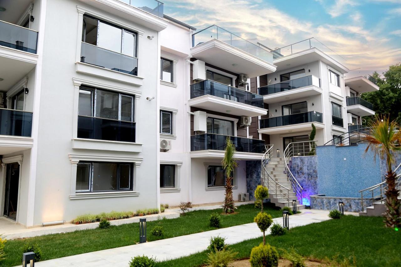 Flower City Suits Aparthotel Yalova  Exteriör bild