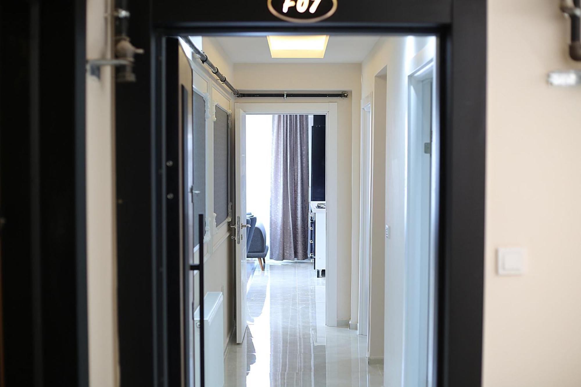 Flower City Suits Aparthotel Yalova  Exteriör bild